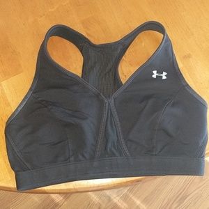 Black under amour bra